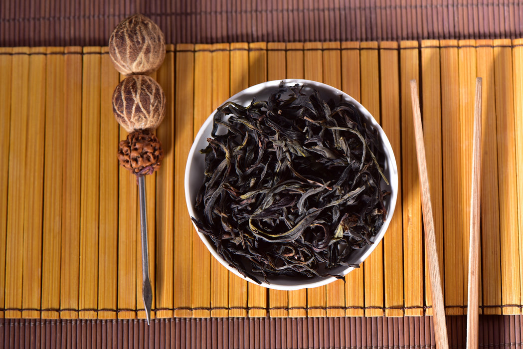 Snowflake "Gui Hua" Osmanthus Winter Harvest Dan Cong Oolong Tea