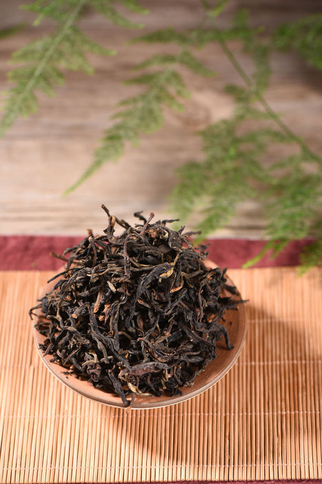 Yi Wu Mountain Wild Arbor Assamica Black Tea