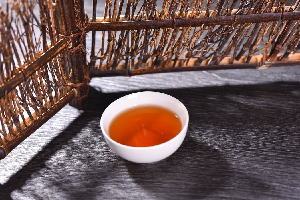 "Purple Voodoo" Purple Black Tea Cake * Spring 2018 | Yunnan Sourcing Tea Shop