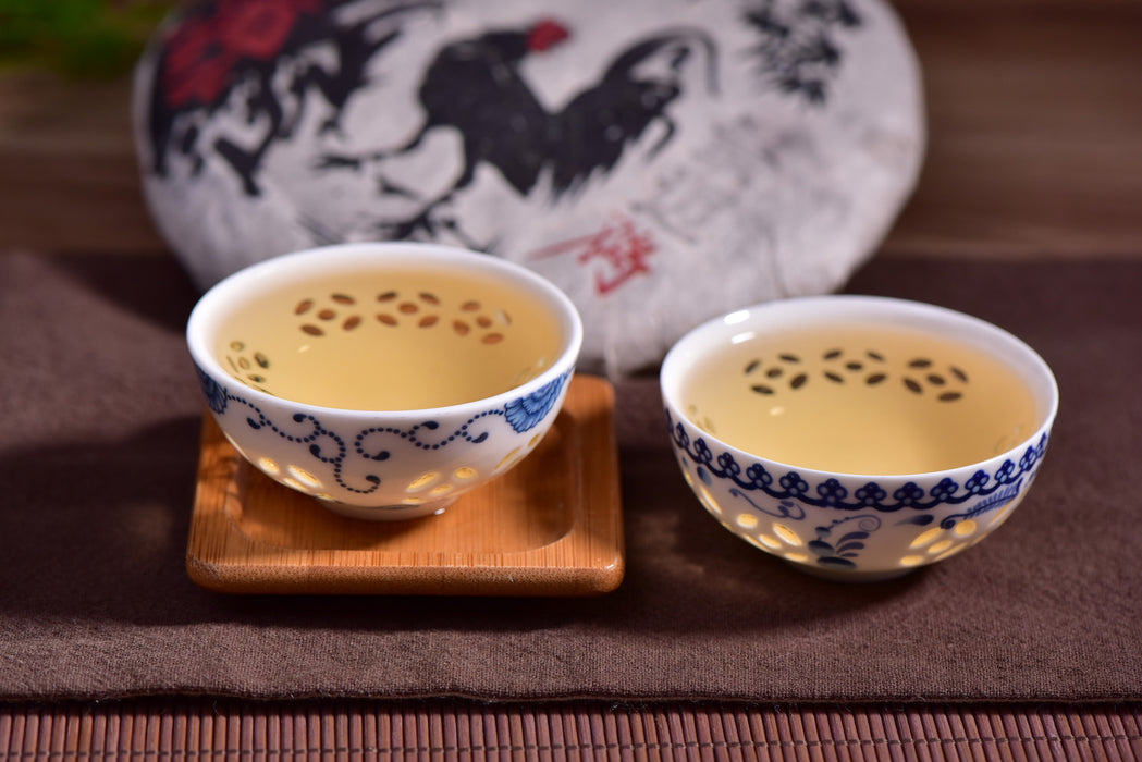 2017 Yunnan Sourcing "Jingmai" Raw Pu-erh Tea Cake