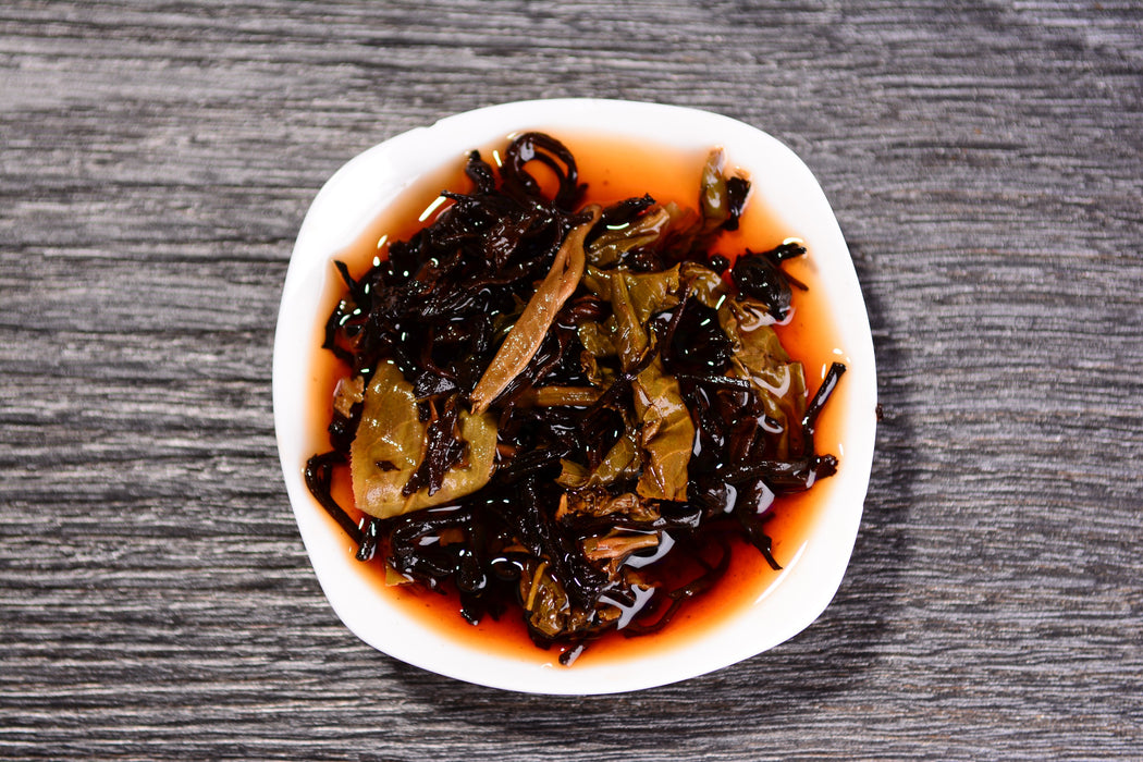 2019 Yunnan Sourcing "Dizzy" Ripe-Raw Blend Pu-erh Tea Cake
