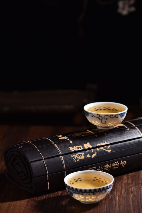 2017 Yunnan Sourcing "Autumn Ku Zhu Shan" Raw Pu-erh Tea Cake