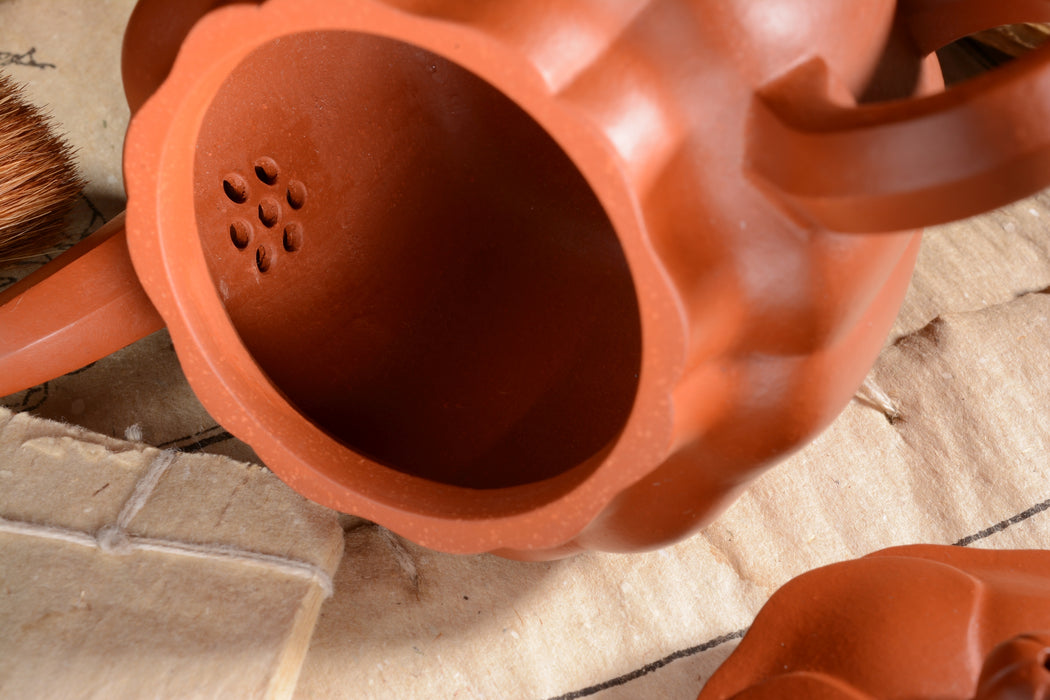 Qing Shui Ni "Gong Deng" Yixing Clay Teapot by Xu Da De | Yunnan Sourcing Tea Shop