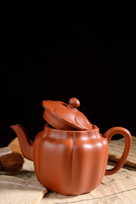 Qing Shui Ni "Gong Deng" Yixing Clay Teapot by Xu Da De | Yunnan Sourcing Tea Shop