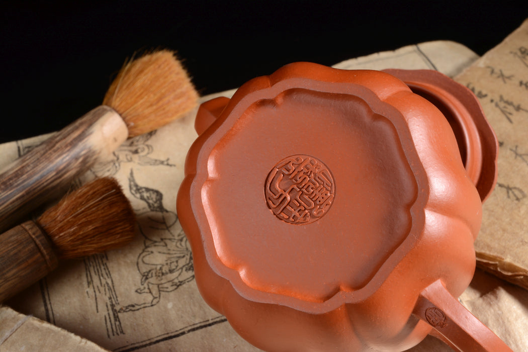Qing Shui Ni "Gong Deng" Yixing Clay Teapot by Xu Da De | Yunnan Sourcing Tea Shop