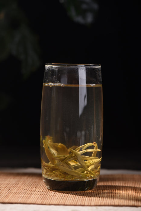 Yunnan "Jade Pillar" Supreme Hand-Rolled White Tea