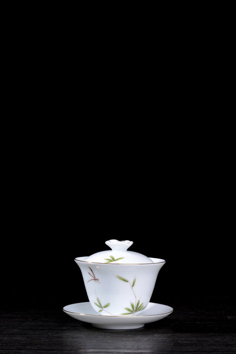Porcelain "Spring's Cauldron" Gold-Rimmed Gaiwan * 135ml