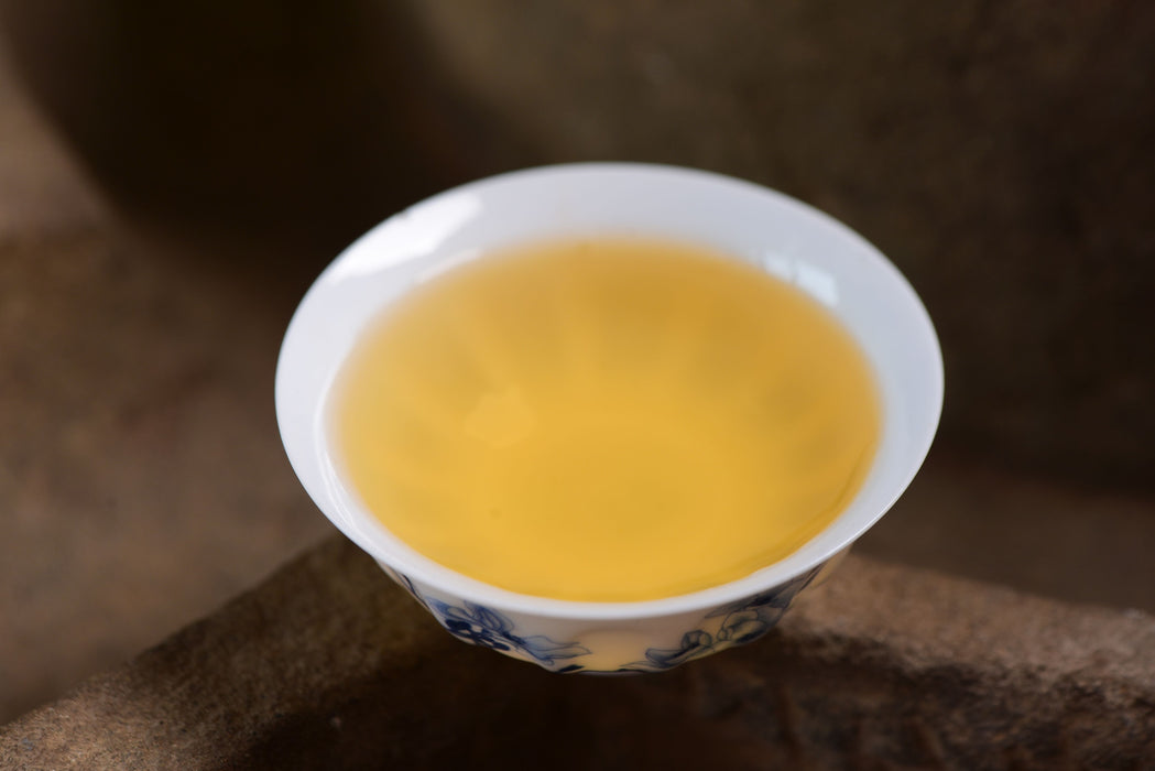2020 Yunnan Sourcing "Bang Dong Impression" Old Arbor Raw Pu-erh Tea Cake