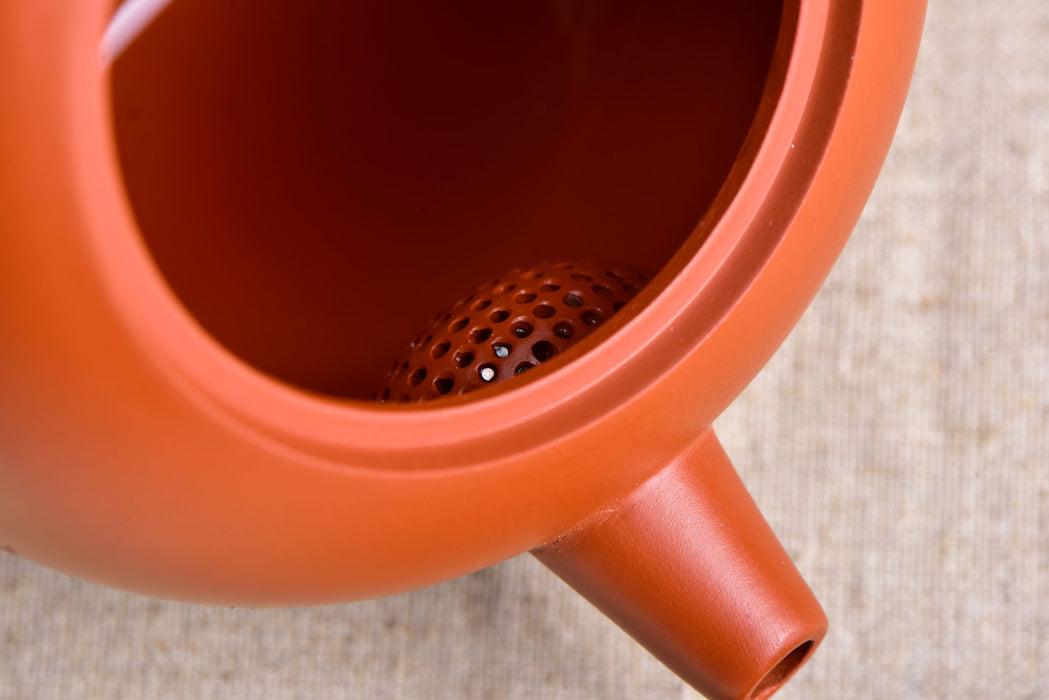 Qing Shui Ni "Lotus Zhu Ren Zhu" Yixing Clay Teapot * 240ml