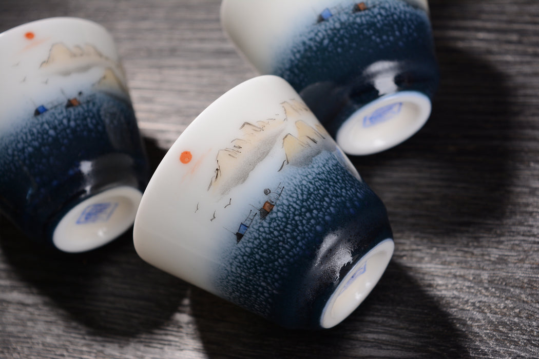 "Mountains Reaching the Sea" Gaiwan and Cups
