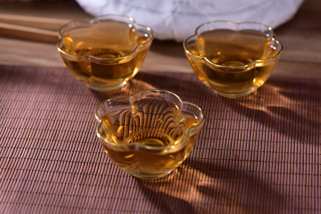 Menghai "Lao Shu Bai Cha" White Tea Cake * Spring 2015 - Yunnan Sourcing Tea Shop