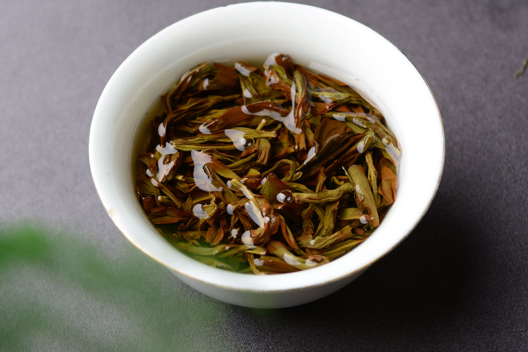 Middle Mountain "Orange Blossom Aroma" Dan Cong Oolong Tea