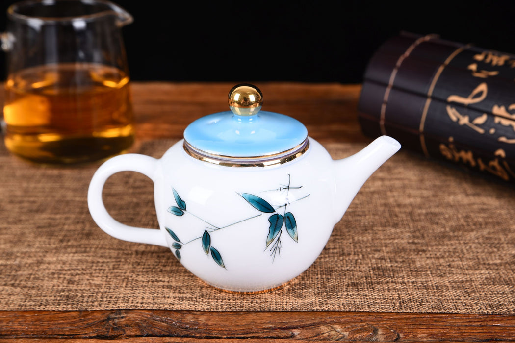 This Teapot Needs No Handle