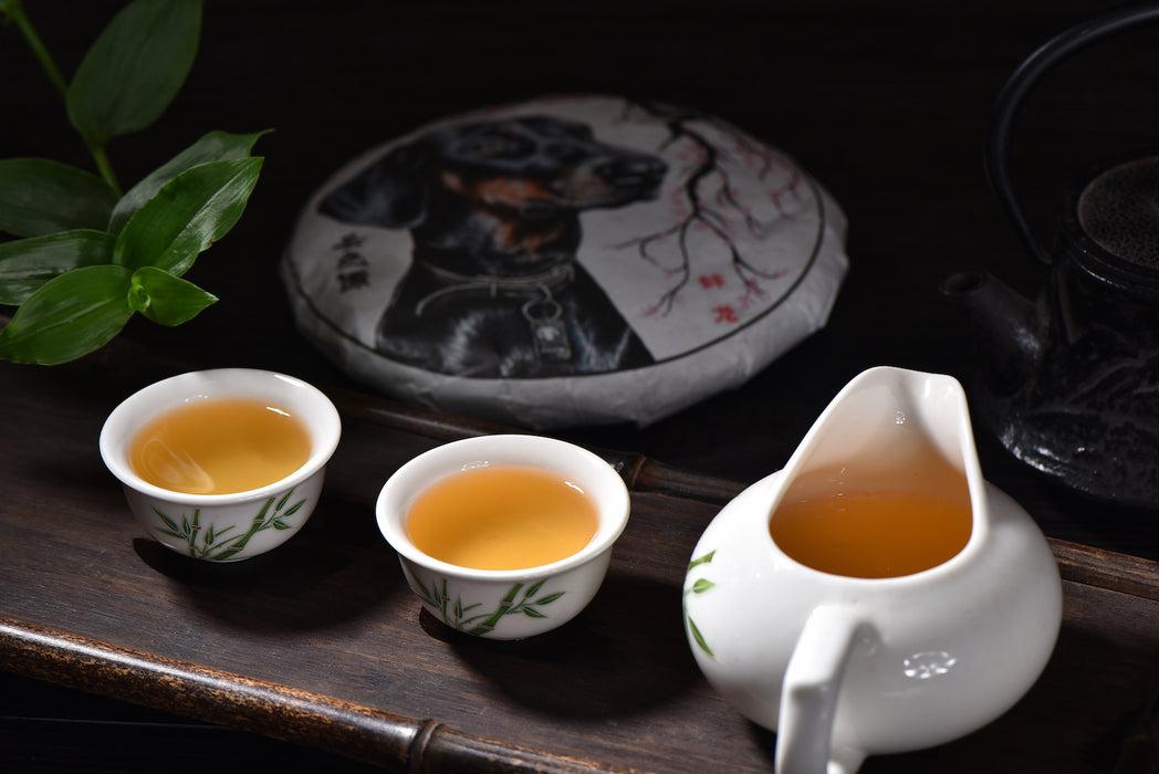 2018 Yunnan Sourcing "Bang Long" Raw Pu-erh Tea Cake