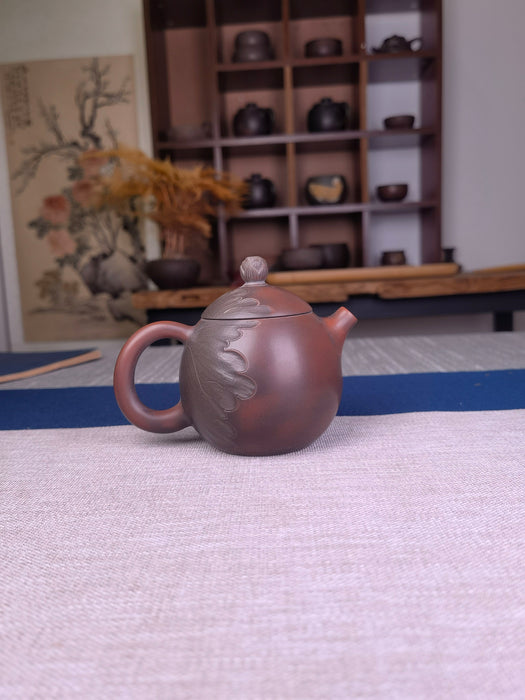 Qin Zhou Clay Teapot "Dragon Egg" by Yang Xiao Song