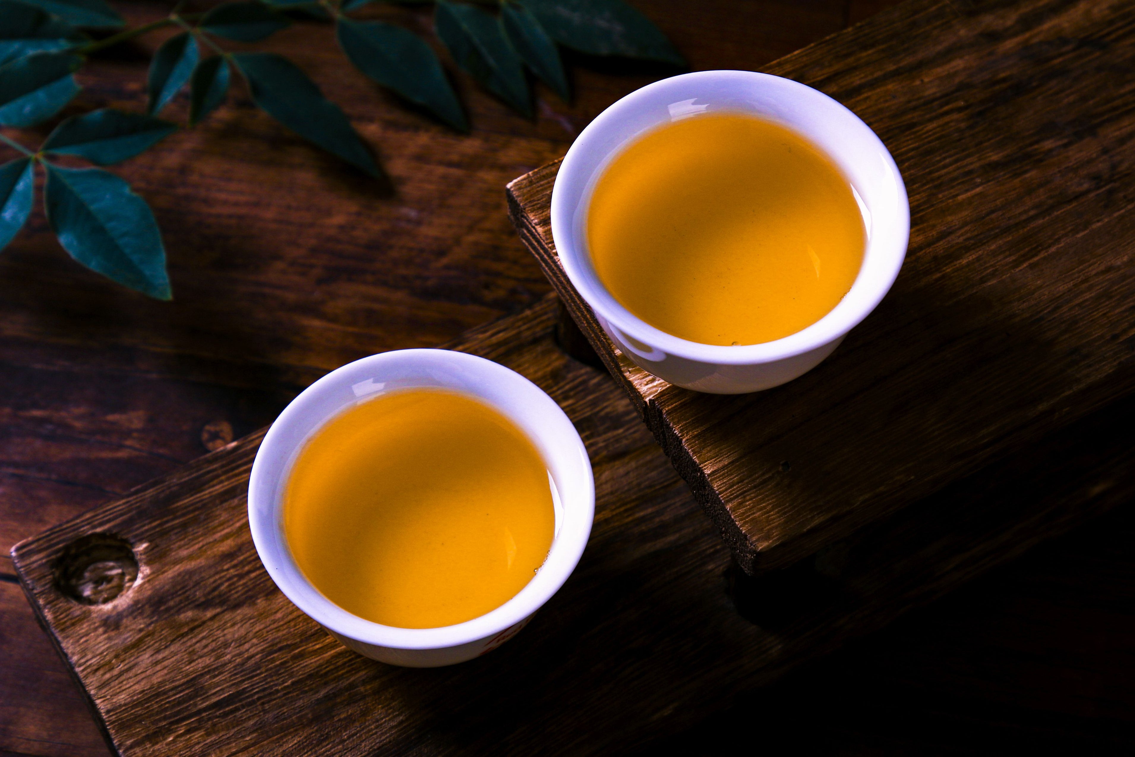 2018 Guan Yang "Lao Bai Cha" Gong Mei White Tea Cake Yunnan Sourcing ...