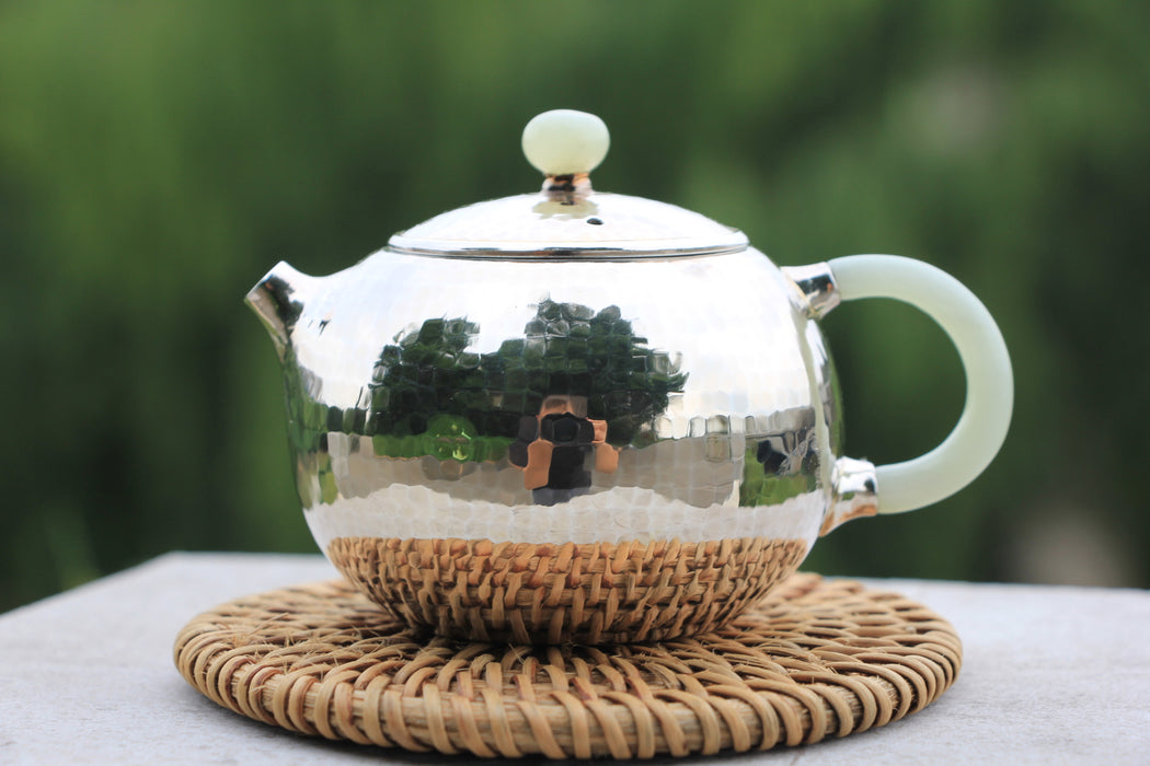 Pure Silver 999 "Jade Handle" Teapot * 125ml