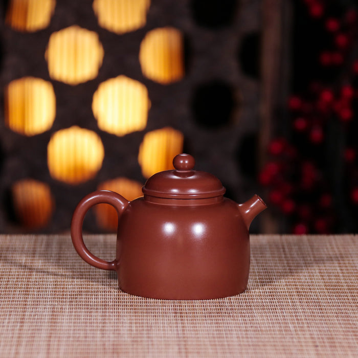 Jian Shui Clay "Zhong Hu" Teapot by Fan Ren