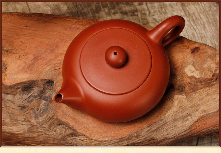 Chaozhou Hong Ni "Gui Fei" Clay Teapot by Xie Yan Juan
