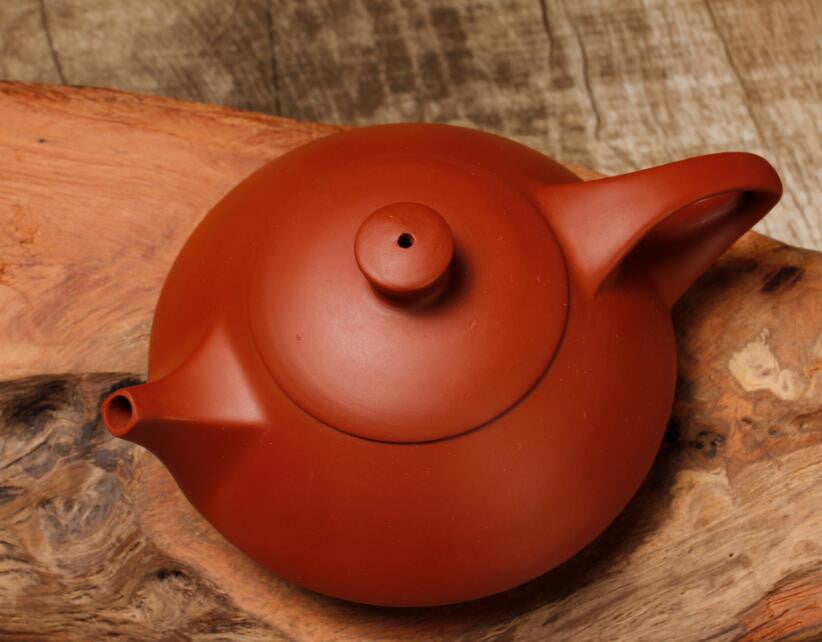 Chaozhou Hong Ni "Shou Zhi" Clay Teapot by Xie Yan Juan