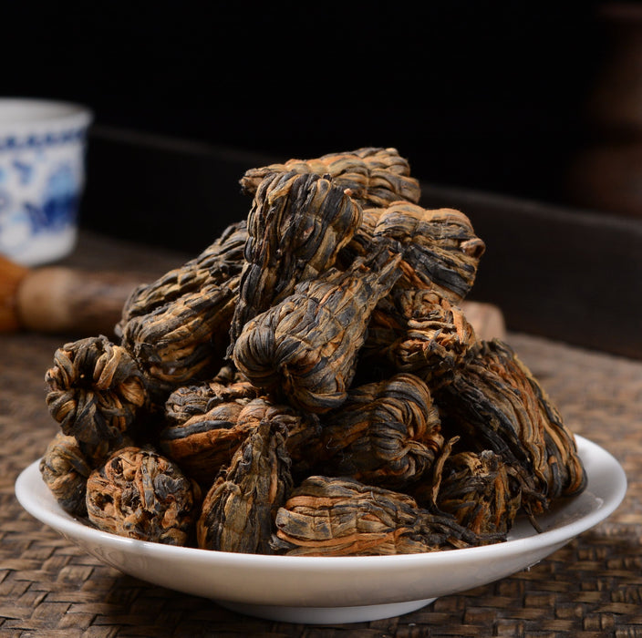 Hand-Made Flowering Black Tea Cones from Feng Qing
