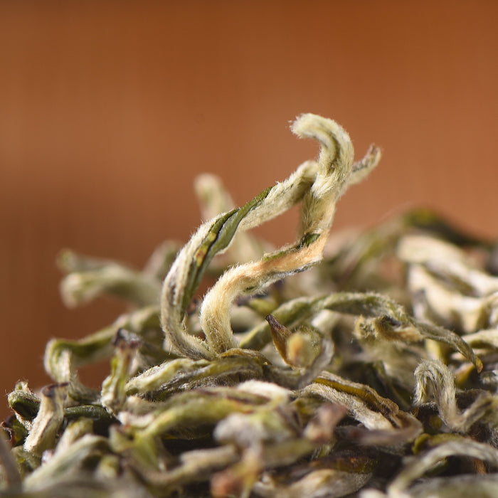 "Yu Luo" High Mountain Pure Bud Green Tea